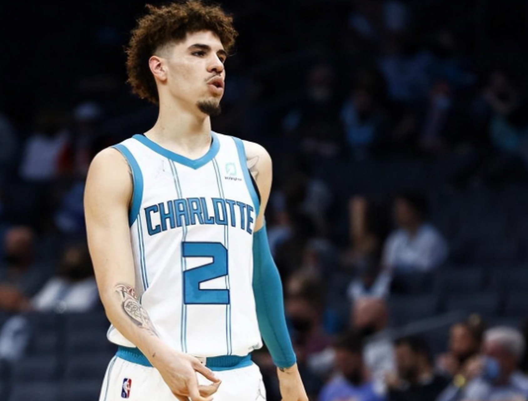 赛前拜仁慕尼黑备战NBA常规赛,更衣室发声细节曝光,引发热议,医务组通报恢复的简单介绍 赛前拜仁慕尼黑备战NBA常规赛,更衣室发声细节曝光,引发热议,医务组通报恢复的简单介绍