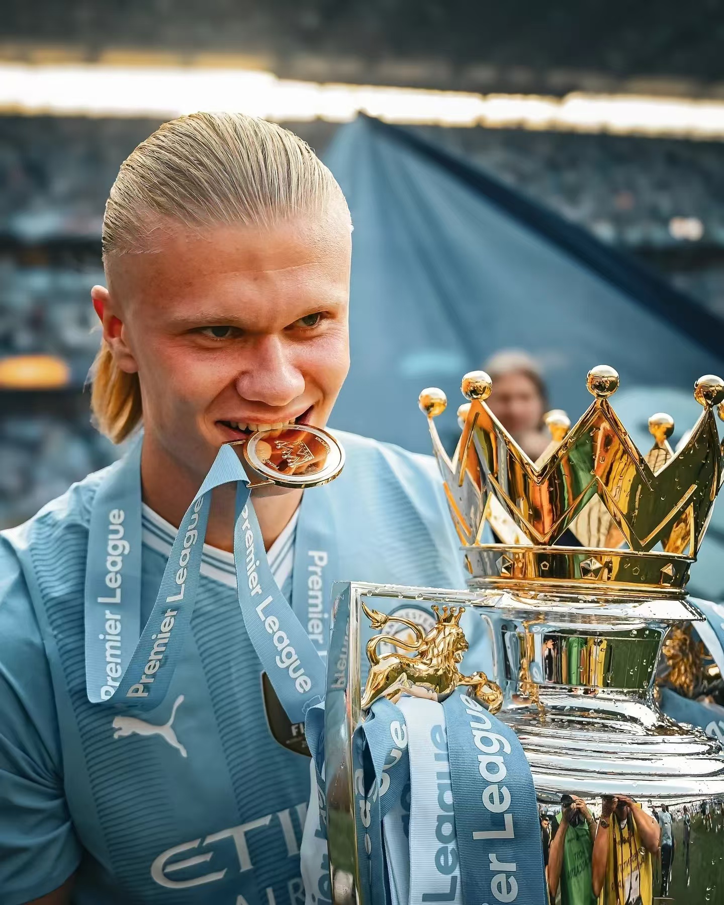 包含里程碑夜！拉齐奥扳平良机；德国杯冲刺阶段刷纪录；态度坚定；赛季目标并未改变的词条