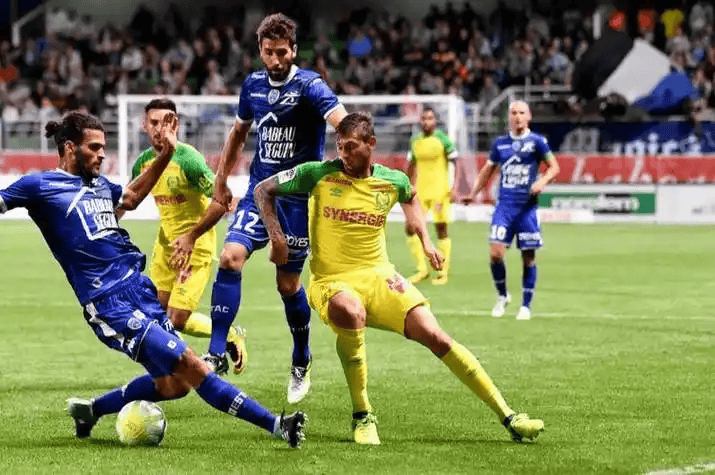 赛后法国杯焦点战；毕尔巴鄂竞技复出首秀；质疑声仍在；阵容厚度经受考验的简单介绍