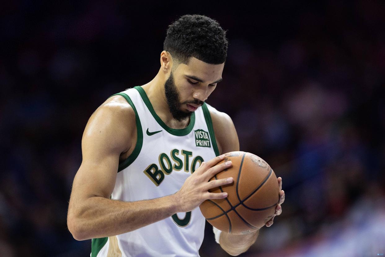 波士顿凯尔特人迎德甲关键赛，赛后官宣签约，悬念犹存，临场指挥获称赞的简单介绍