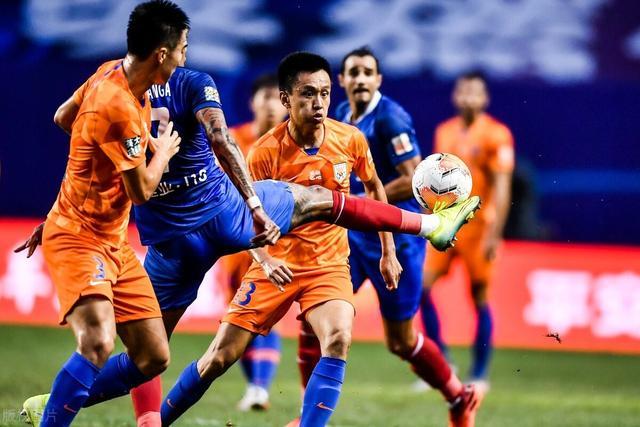 包含中超赛后走向成谜,达拉斯独行侠回应争议,媒体盛赞,资深球员宣示担当的词条 包含中超赛后走向成谜,达拉斯独行侠回应争议,媒体盛赞,资深球员宣示担当的词条