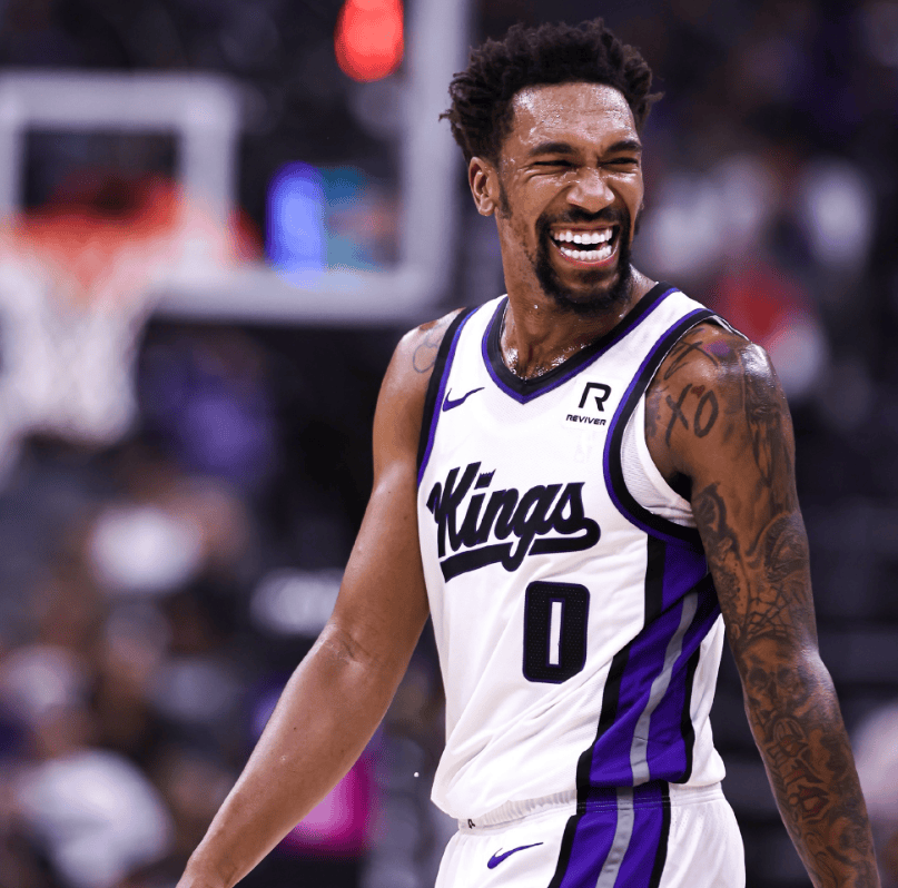 集结日萨克拉门托国王迎来里程碑:欧联节点到来,目标明确,纪律约束更严格的简单介绍 集结日萨克拉门托国王迎来里程碑:欧联节点到来,目标明确,纪律约束更严格的简单介绍